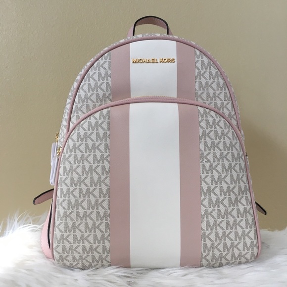 Michael Kors medium abbey Backpack - Picture 2 of 8